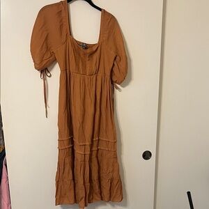 Chic Women's Tan Midi Dress